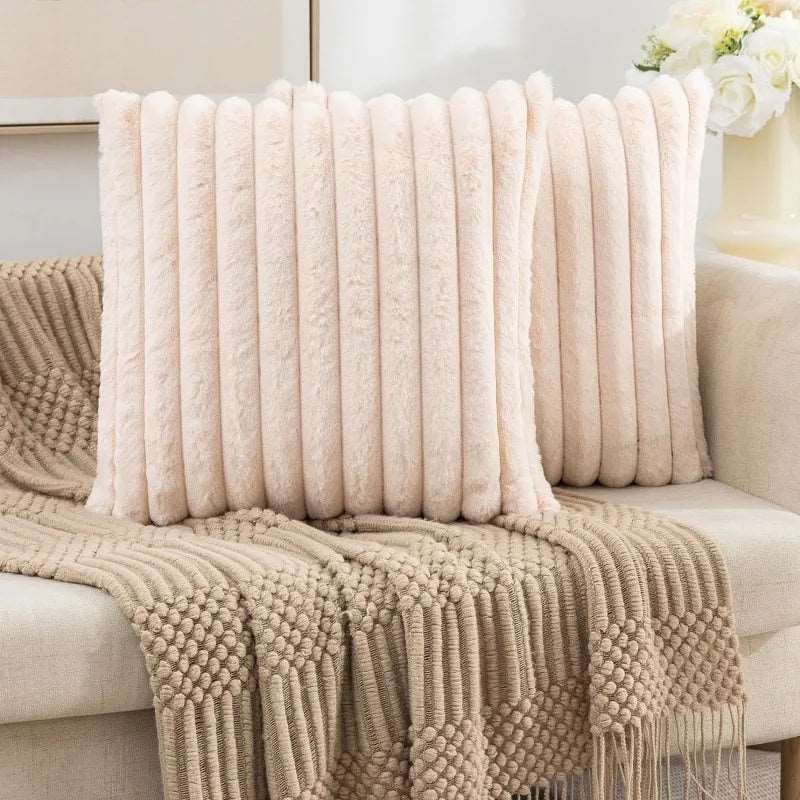 Housse de coussin en peluche