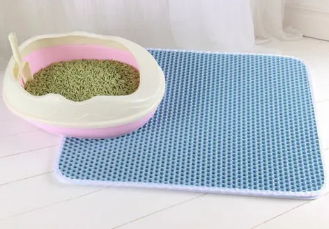 Tapis bleu litière chat